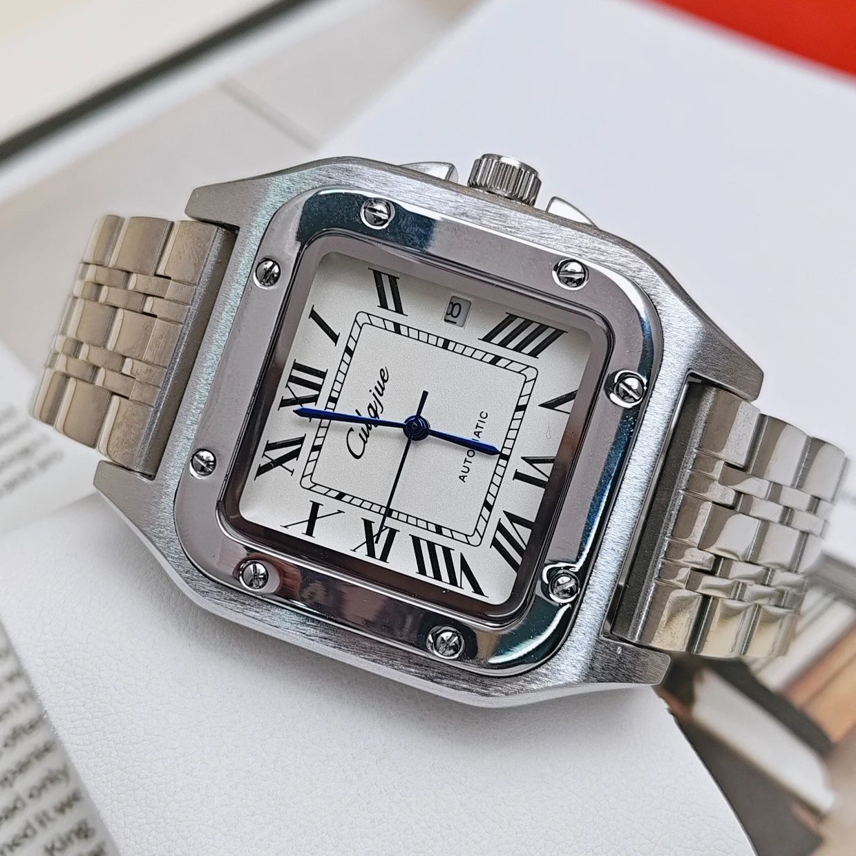 Luksusowy zegarek męski, w peł – Cartier Watch Tank recenzja i cena